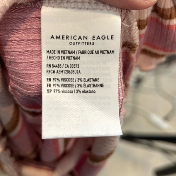 ☀️ 3/$15 American Eagle Soft & Sexy Rib AE Striped High-Neck Crop Tank Pink - Picture 5 of 6